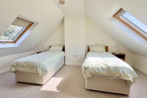 Streatham Gonvena Hill, Wadebridge, PL27 6DH