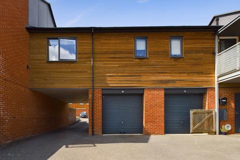 20 Challenger Place, Bordon, GU35 0FP