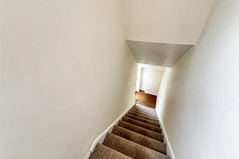 8 Cedar Close, Oldland Common, Bristol, BS30 9PY