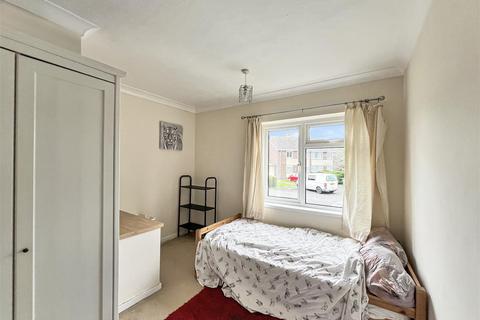8 Cedar Close, Oldland Common, Bristol, BS30 9PY