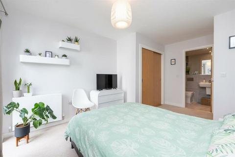 2 bedroom apartment for sale, Waterloo Square, Newcastle Upon Tyne