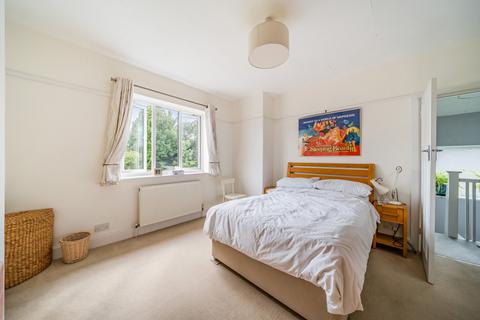 222 Wricklemarsh Road, London, SE3 8DN