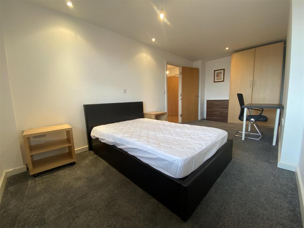 1st Bedroom.jpeg