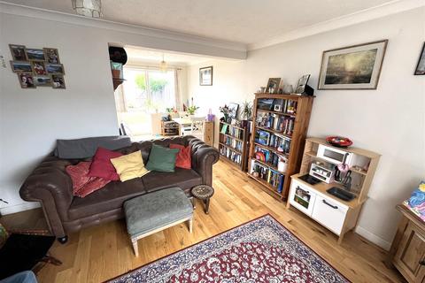 2 bedroom terraced house for sale, Meadow Close, Chippenham