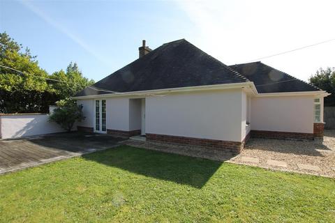 3 bedroom detached bungalow to rent, Lane End Close, Bembridge