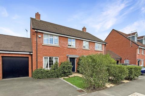 4 bedroom semi-detached house for sale, Ox Ground, Aylesbury HP18