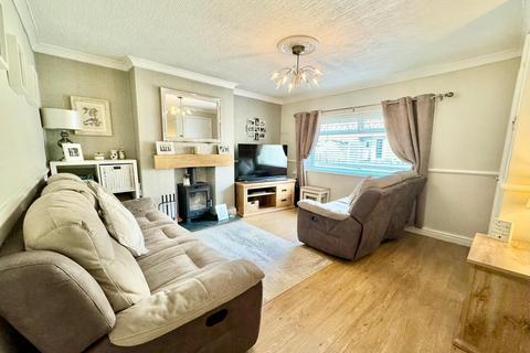 3 bedroom house for sale, Cae Tyddyn, Llanrwst