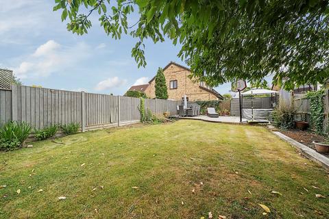 25 Cherry Trees, Lower Stondon, Henlow, SG16 6DT