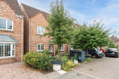 12 Mallard Close, York, YO10 3BS