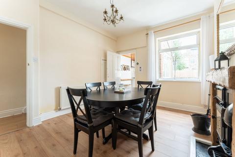 2 bedroom terraced house for sale, Neville Street, York YO31