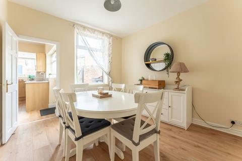 2 bedroom end of terrace house for sale, Warwick Street, York YO31