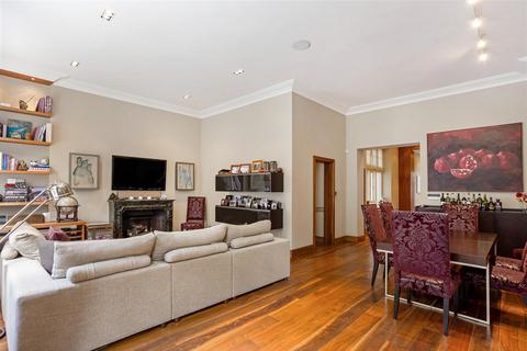 2 bedroom apartment for sale, Lennox Gardens, Knightsbridge SW1X