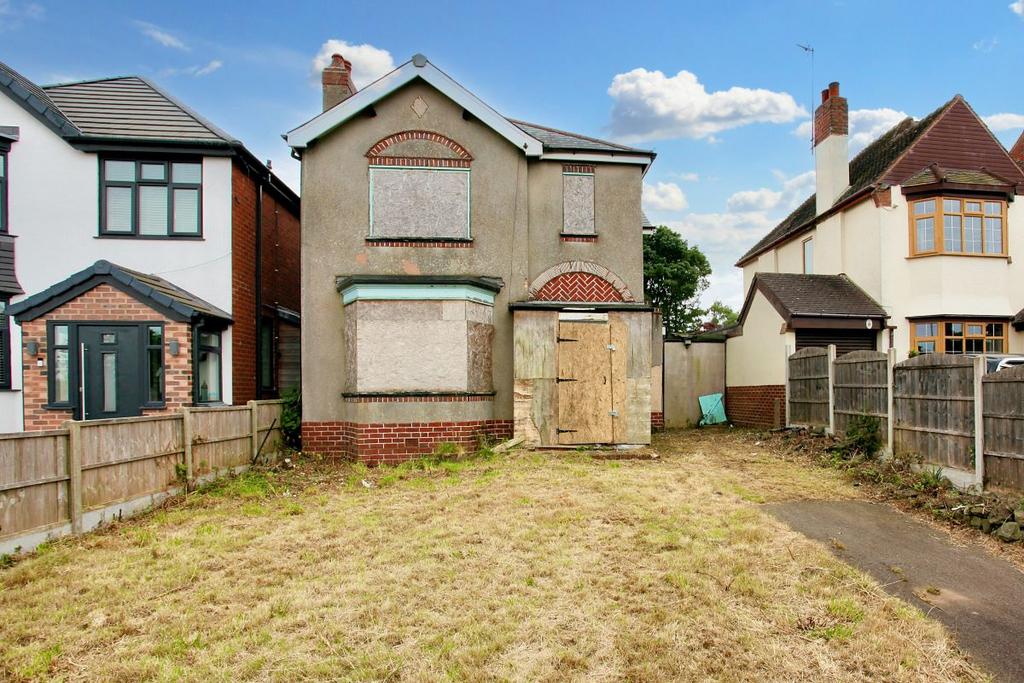 Oakham Road, Dudley DY2 3 bed detached house for sale £185,000
