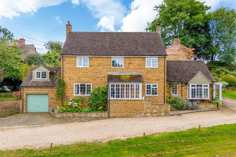 4 bedroom detached house for sale, Chapel Hill, Swerford OX7