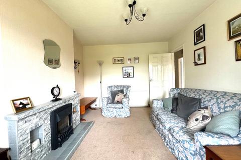 4 bedroom bungalow for sale, Newhaven Drive, Preston PR3