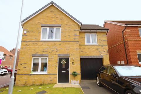 3 bedroom detached house for sale, Orchid Mews, Castleford