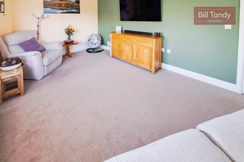 1 Teal Road, Streethay, Lichfield, WS13 8GJ