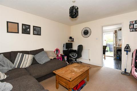 25 Gibbs Leaze, Hilperton, Trowbridge, BA14 7QN