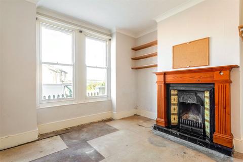 3 bedroom terraced house for sale, Carisbrooke Road, Brighton BN2