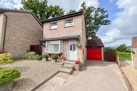 11 Chester Close, New Inn, Pontypool, NP4 0LT