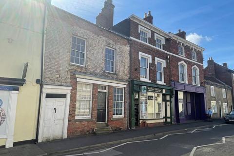 3 bedroom terraced house for sale, High Street, Skegness PE24