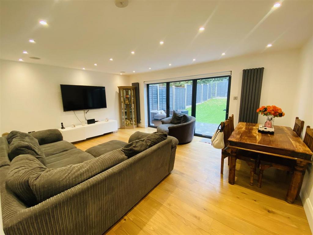 Reception Room: