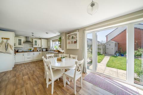 5 bedroom detached house for sale, Skylark Road, Melksham, Wiltshire