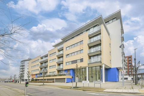 2 bedroom flat for sale, Drift Court, Docklands, London, E16