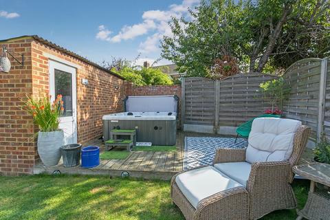 57 Cranbrook Drive, Maidenhead, SL6 6SA