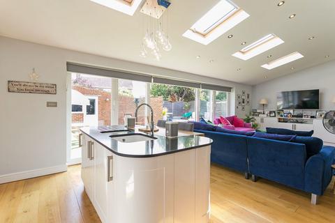 57 Cranbrook Drive, Maidenhead, SL6 6SA