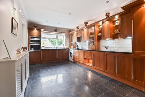 71 Squires Way, Dartford, DA2 7NN