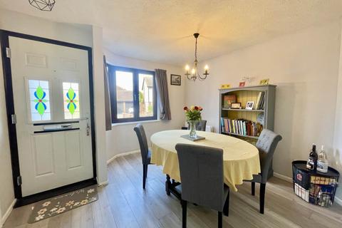2 Cromwell Drive, Didcot, OX11 9RB