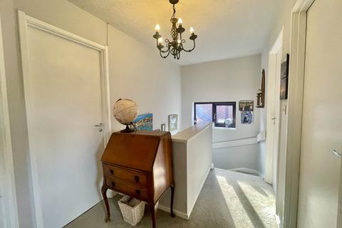 2 Cromwell Drive, Didcot, OX11 9RB