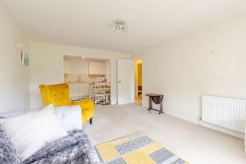 1 bedroom ground floor flat for sale, Horsham Road, Bramley, Guildford, GU5