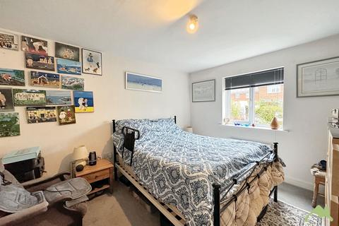 2 bedroom apartment for sale, The Sidings, Barton