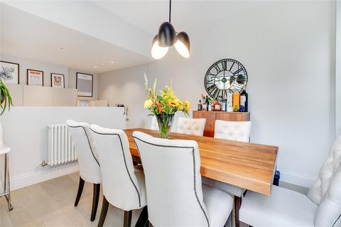 3 bedroom apartment for sale, Alderbrook Road, SW12