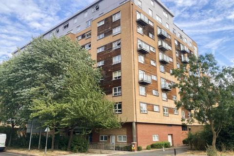 1 bedroom apartment for sale, Cherrydown East, Basildon, Essex, SS16