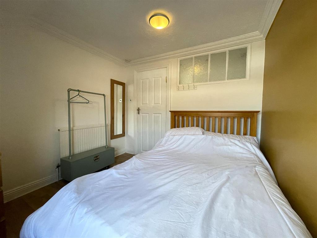 Alt bed 2.jpg
