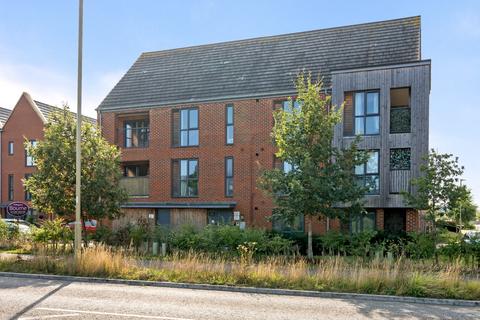 2 bedroom apartment for sale, Louisburg Avenue, Bordon, Hampshire, GU35