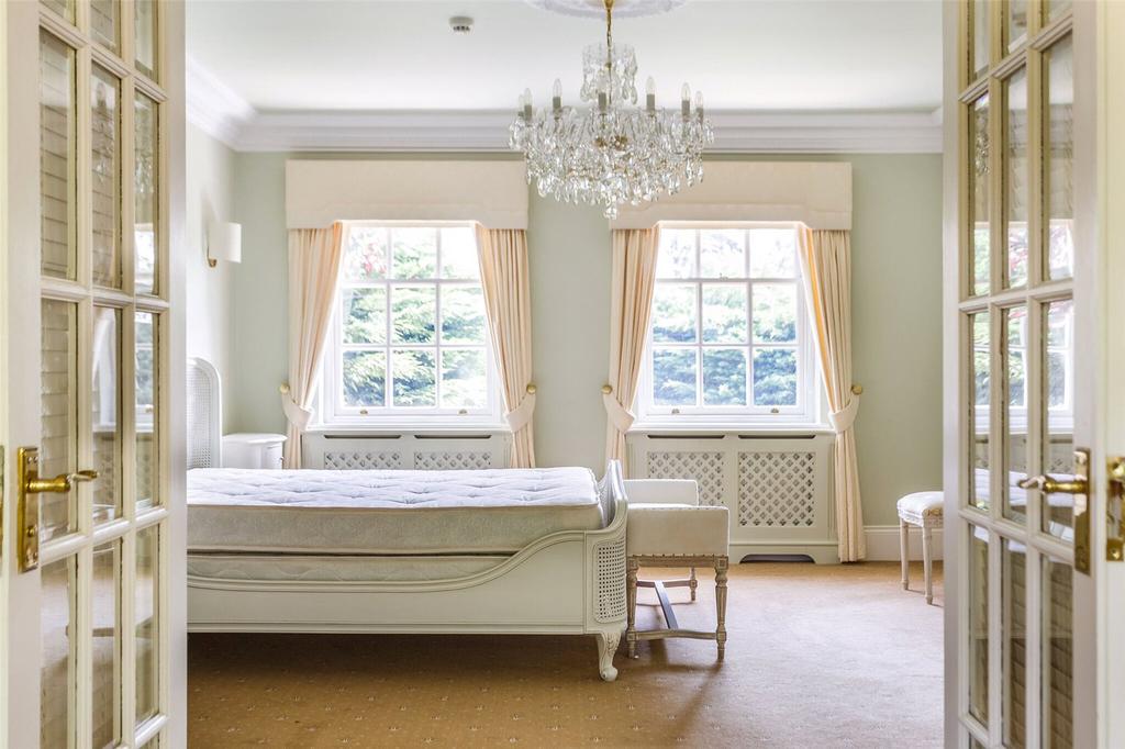 Further Guest Suite