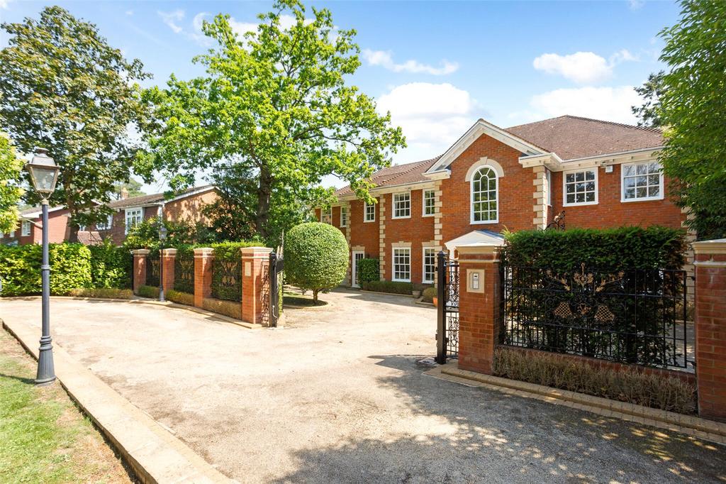 Further Driveway