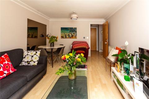 1 bedroom flat for sale, High Street, Berkhamsted, Hertfordshire