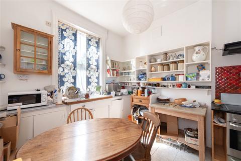 3 bedroom apartment for sale, Lambolle Road, London, NW3