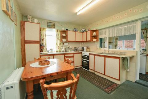 2 bedroom semi-detached bungalow for sale, Terrington View, Sheriff Hutton, York