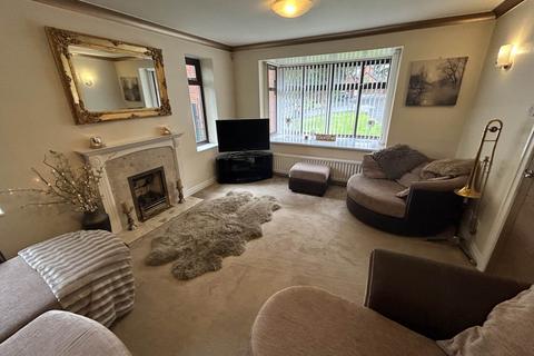 4 bedroom detached house for sale, Packwood Chase, Oldham OL9