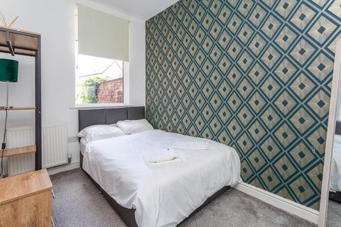 14 Beechfield Road, Doncaster, DN1 2AH