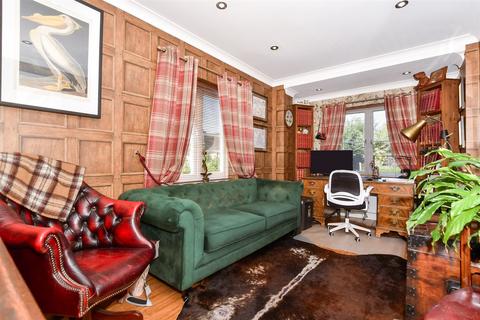 1 Brasted Court, Rochester, ME2 3NE