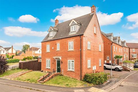 6 bedroom detached house for sale, Jacques Road, Burton Latimer NN15