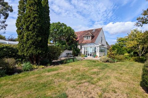 4 bedroom detached house for sale, SOUTHAMPTON HILL, TITCHFIELD