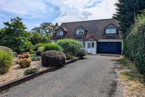 4 bedroom detached house for sale, SOUTHAMPTON HILL, TITCHFIELD